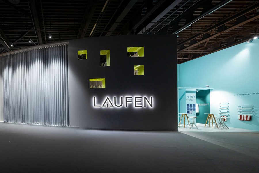 Messestand von Außen