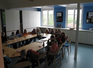  Volksschule Gerersdorf zu Besuch in unserer Werkstatt