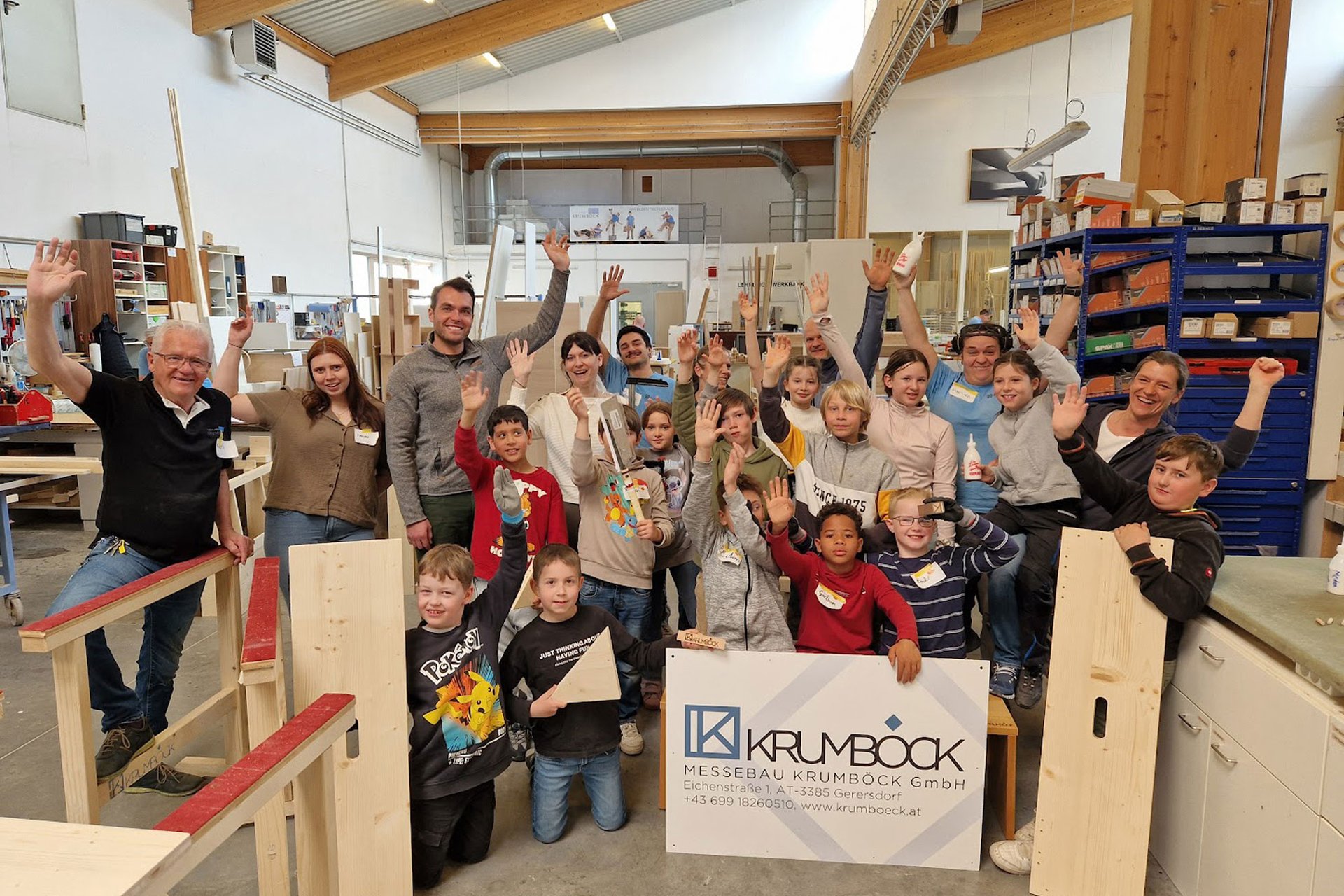 Handwerklicher Besuch der Volksschule Hafnerbach