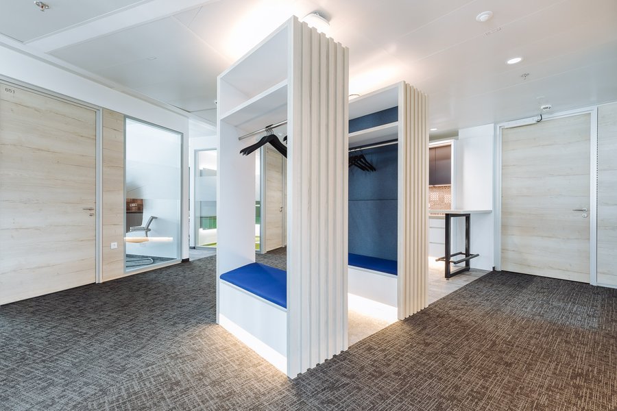 Garderobe Bürogebäude Semperit