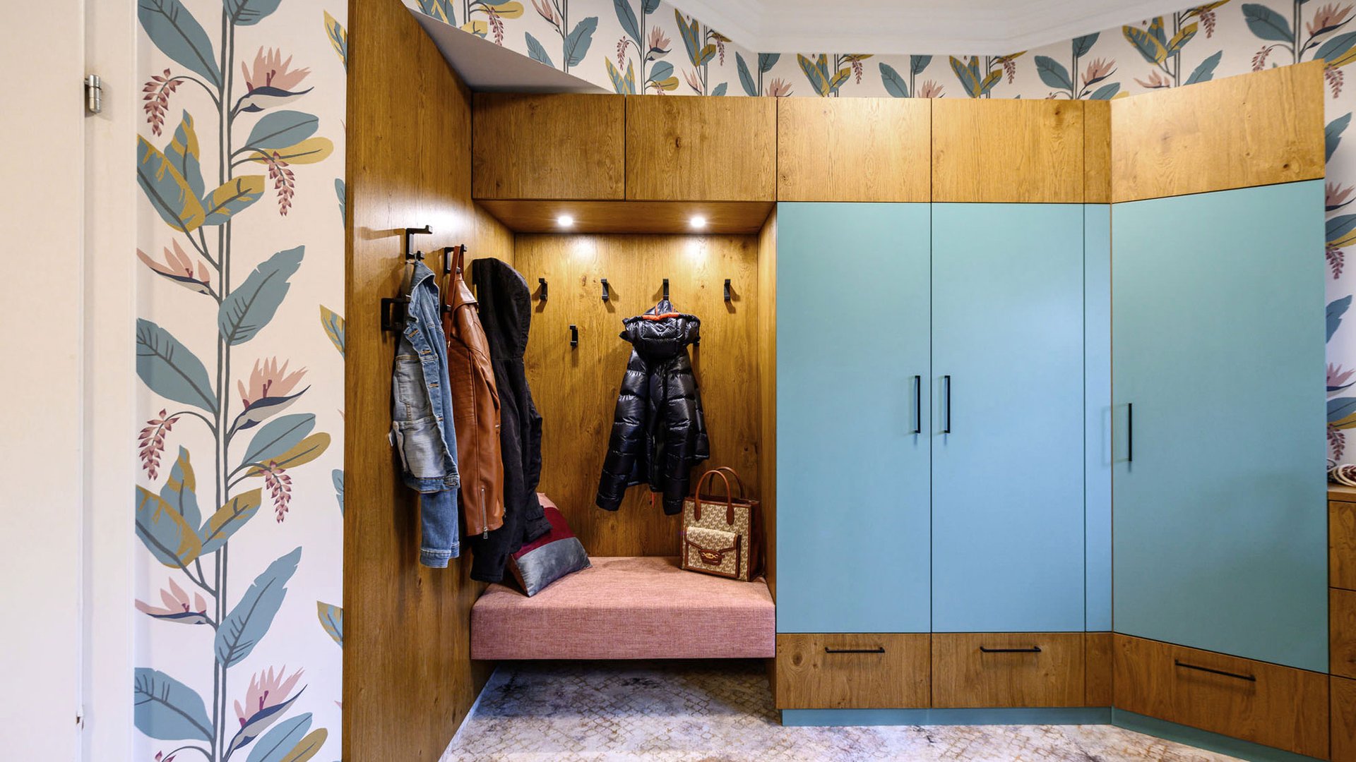 © Wolfgang Stecher/grapple.at Privathaus - Vorraum, Schlafzimmer, Küche, Ess- und Wohnbereich