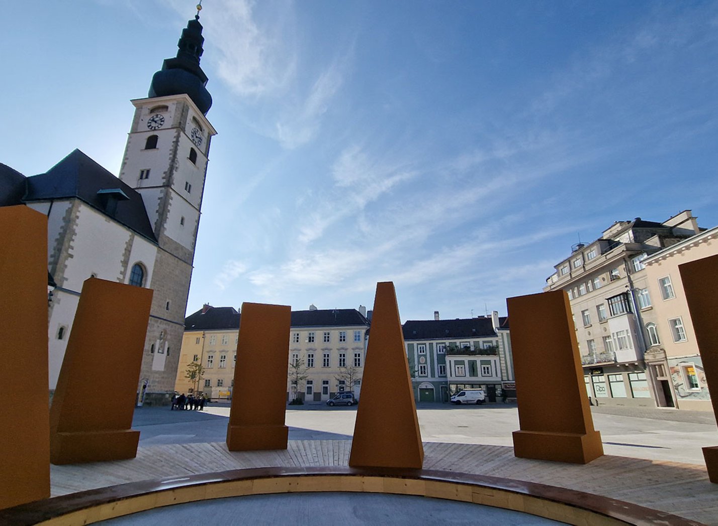 Domplatz Kunstwerk Bad für Florian St. Poelten