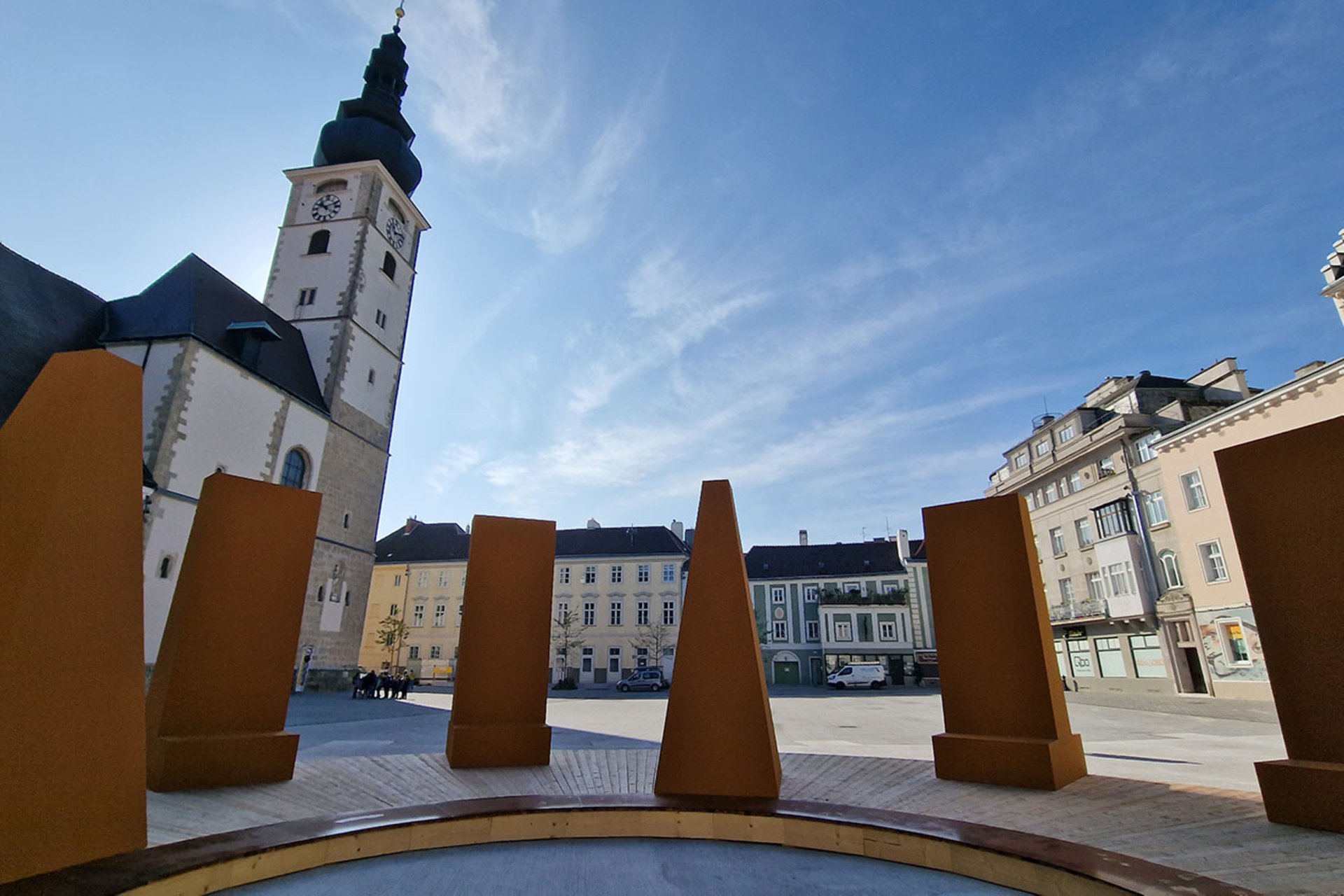 Domplatz Kunstwerk Bad für Florian St. Poelten
