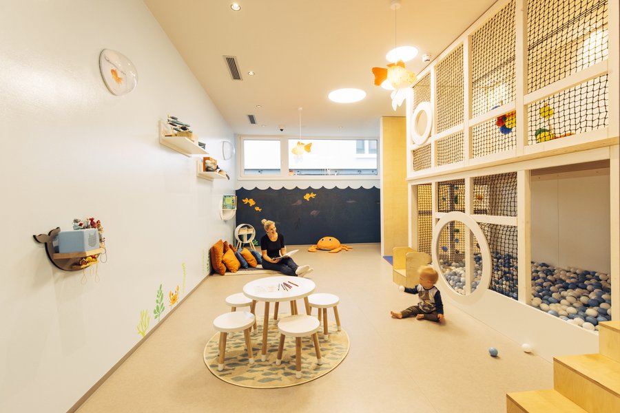 Tischler Kinderspielecke