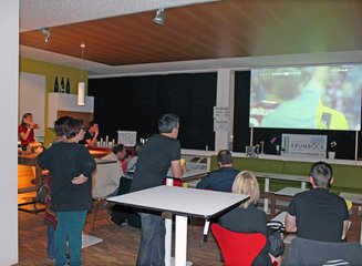Waterloo Benefizkonzert für behinderte Menschen beim "Verein Wohnen"