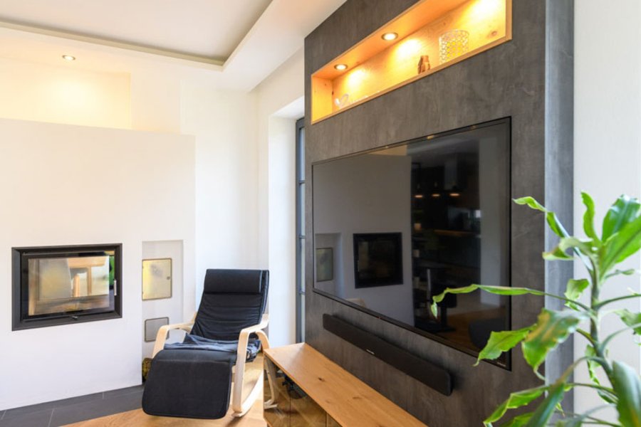Wohnzimmerverbau für Fernseher