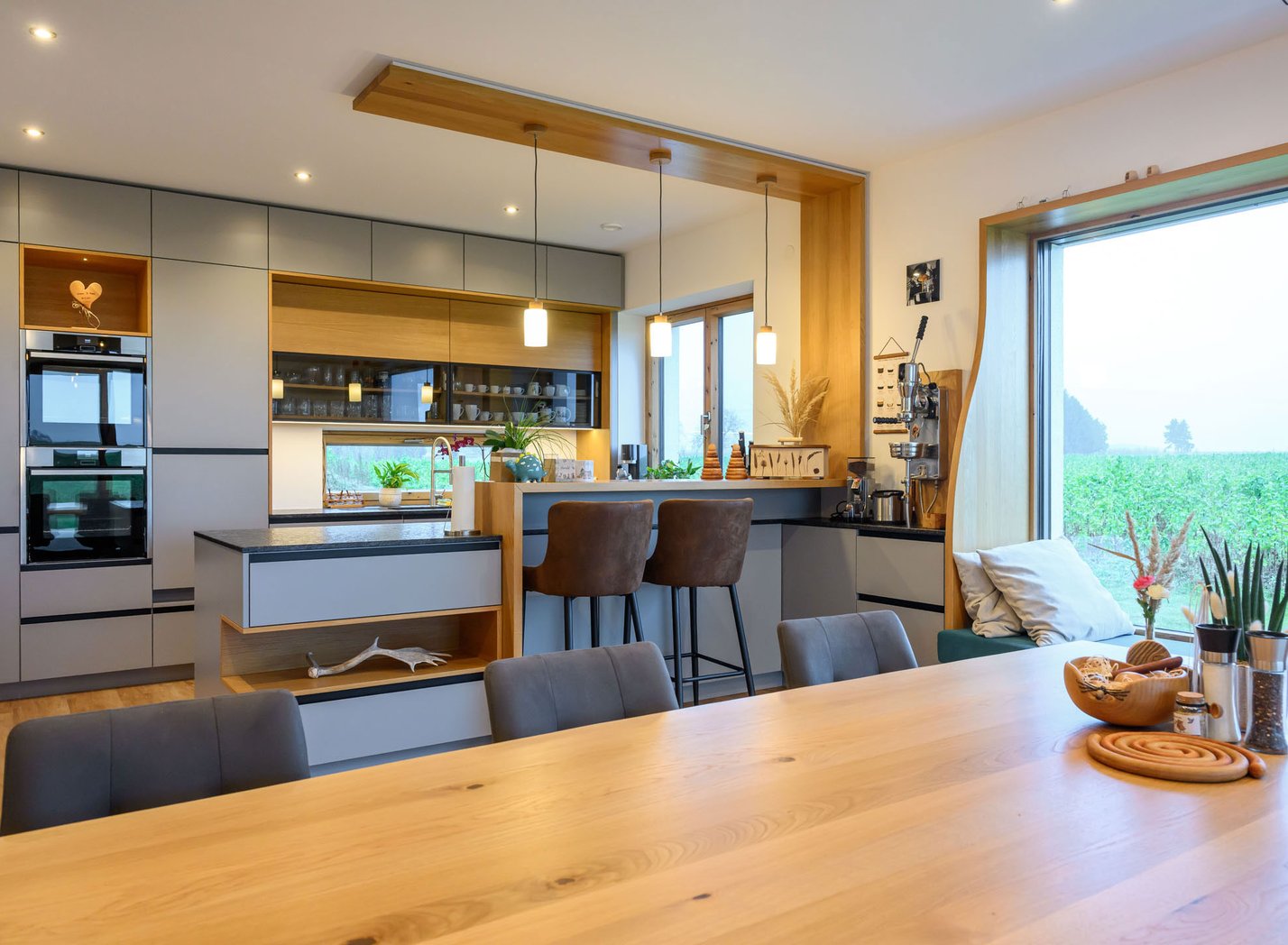 Privathaus - Küche und Esszimmer