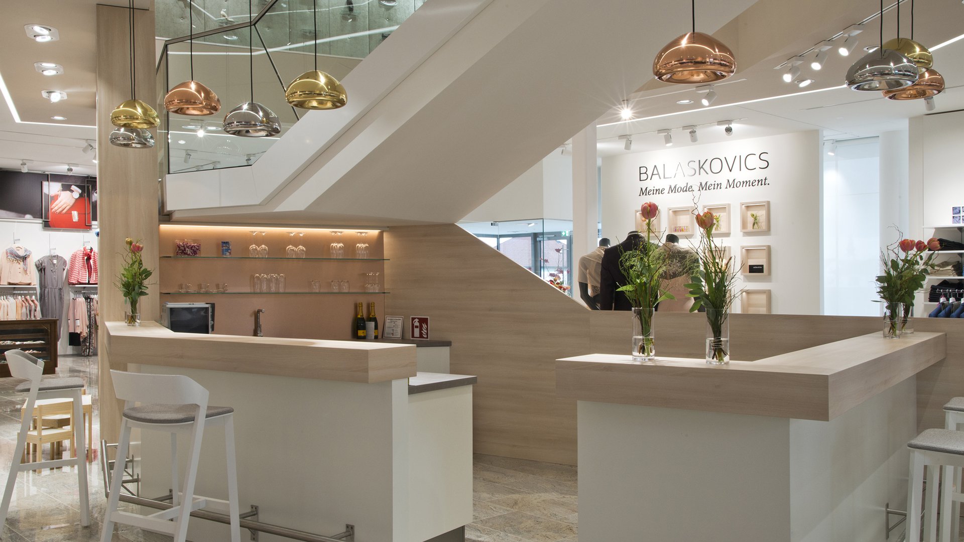 © Umdasch Shopfitting Shop Balaskovics Brautmoden