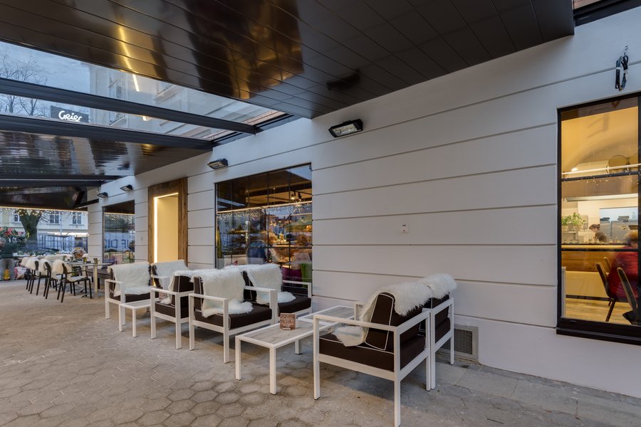 © MICHAELA BEGSTEIGER Ladenbau Cafe Bäckerei Geier