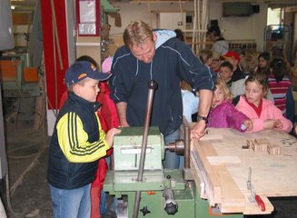 Volksschule Gerersdorf zu Besuch in unserer Werkstatt