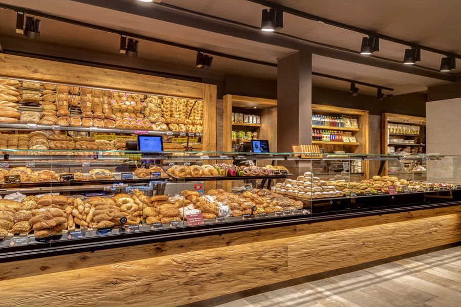 Ladenbau Cafe Bäckerei Geier