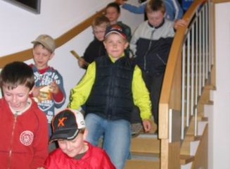  Volksschule Gerersdorf zu Besuch in unserer Werkstatt