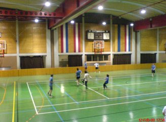  Unsere Sporttischler beim Fußballspielen