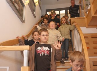  Volksschule Markersdorf zu Besuch in der Tischlerei Krumböck